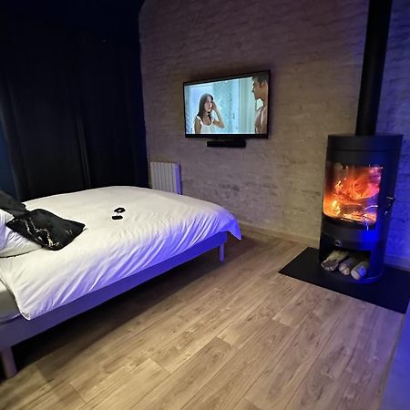 Roomandx-Loveroom-Caen-Bayeux Le Fresne-Camilly Kültér fotó