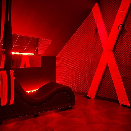 Roomandx-Loveroom-Caen-Bayeux Le Fresne-Camilly Kültér fotó