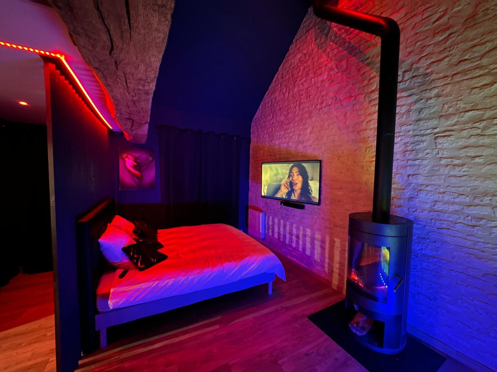 Roomandx-Loveroom-Caen-Bayeux Le Fresne-Camilly Kültér fotó